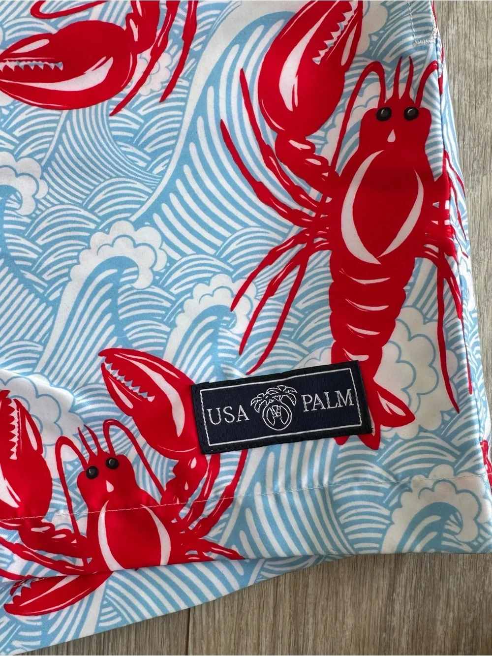 USA Lobster & Wave Swim Shorts NWT